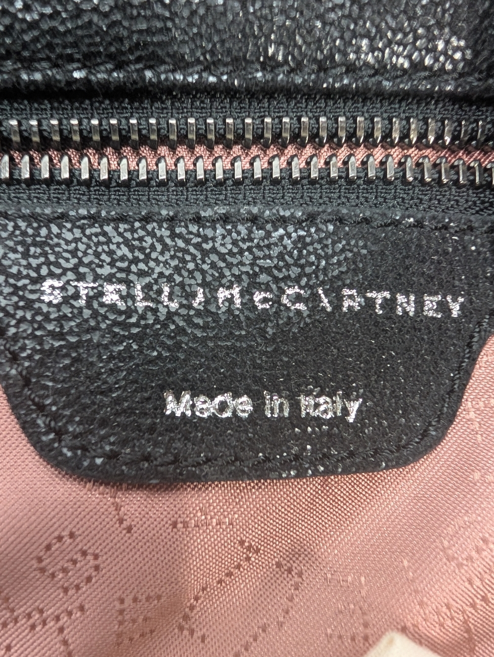 Stella McCartney Falabella tote bag features signature silver-tone chain trim - Picture 10 of 11